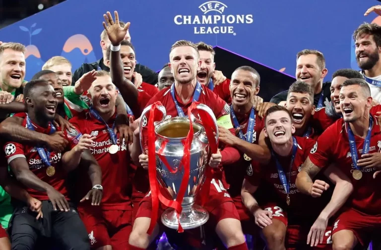 Top 5 classement des meilleures soirées de Liverpool à Anfield en Ligue des Champions.