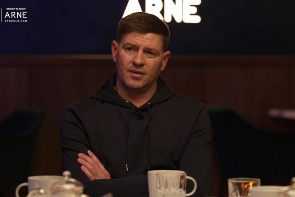 Gerrard ouvre la porte à Liverpool : « Ce serait un rêve » - Actualités - Liverpool FC