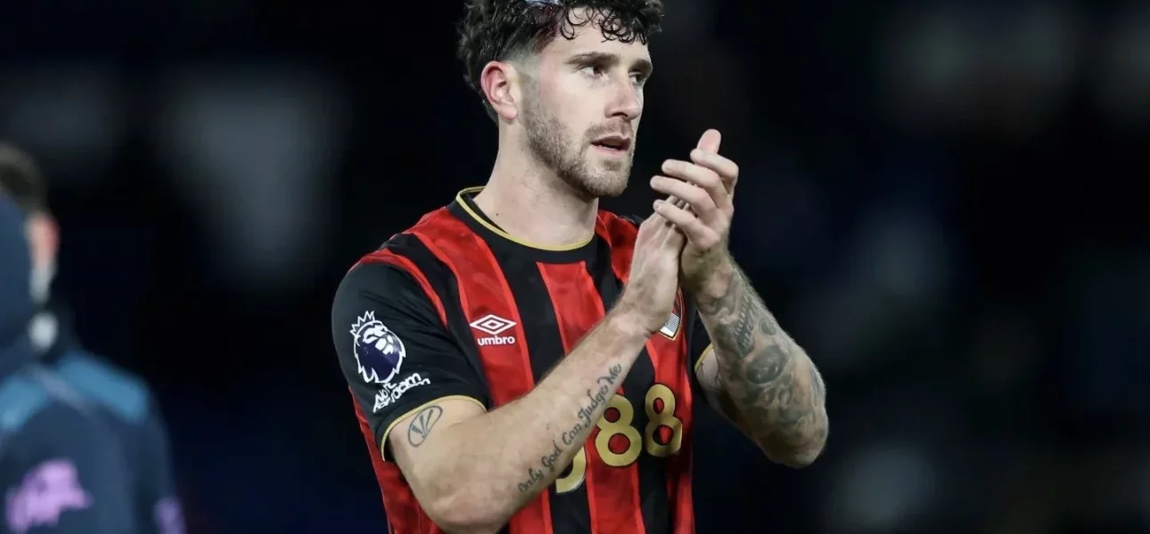Marcos Senesi, défenseur central de Bournemouth ciblé par Liverpool en transfert libre pour l’été 2026