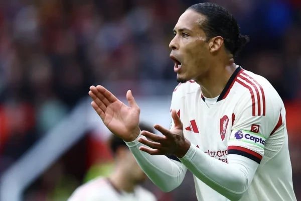 Van Dijk lucide après Old Trafford : "Il y a beaucoup de travail à faire en coulisses cet été" - Actualités - Liverpool FC