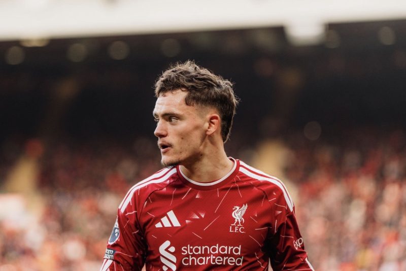 Florian Wirtz sous le maillot de Liverpool lors de la victoire 2-0 contre Brighton à Anfield